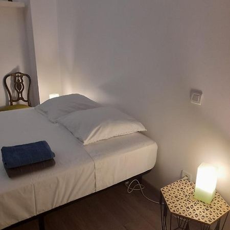 B&B Chez Odile Mirabel  Bagian luar foto